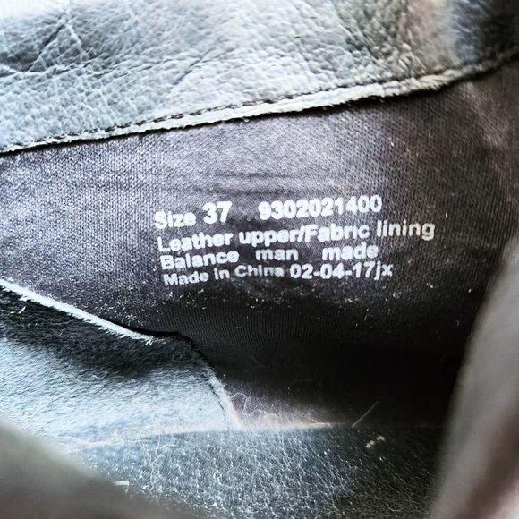 Dansko Black Leather Wooden Clog Booties EU37 ~ US 6.5-7 - Picture 3 of 5